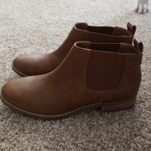 American Eagle short  Boots